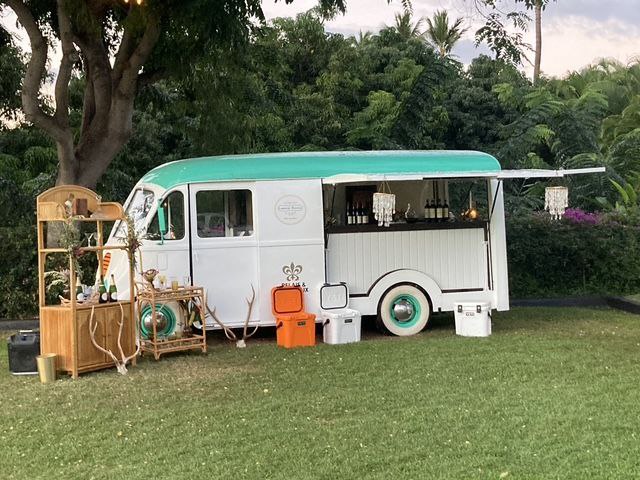 Vintage mobile bar setup at a Maui wedding reception